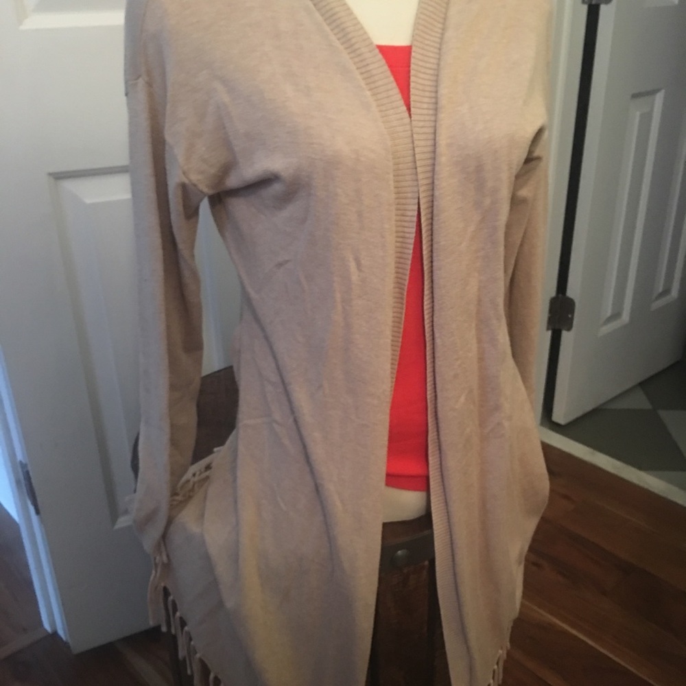 Fringe edge long cardigan